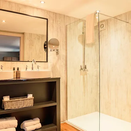 Yorebridge House 5*