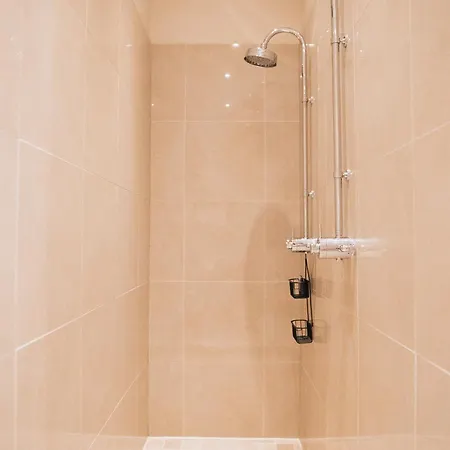 Yorebridge House 5*